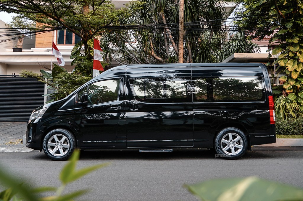 Keuntungan Menggunakan Jasa Rental Mobil Bandung